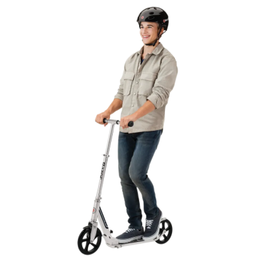 Городской складной самокат Razor A5 DLX 1